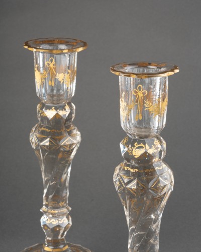 Paire de flambeaux en cristal taillé et doré, vers 1820 - Franck Baptiste Paris