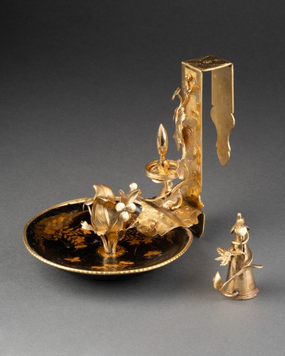 18th century - Bronze and lacquer screen candlestick, Paris circa 1750
