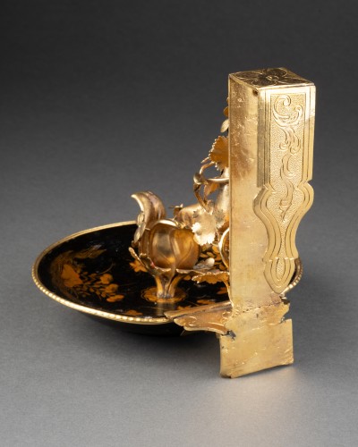 Louis XV - Bronze and lacquer screen candlestick, Paris circa 1750