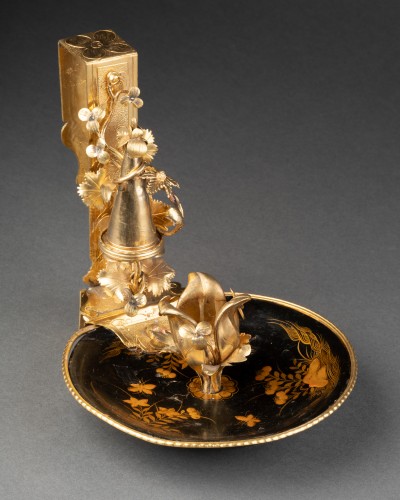 Antiquités - Bronze and lacquer screen candlestick, Paris circa 1750