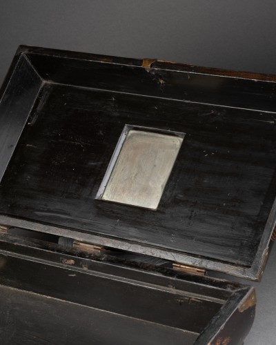 Antiquités - Japanese lacquer sewing box, circa 1700-1730