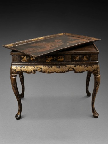 Tea table, China, 18th century, for export to Europe - Louis XV
