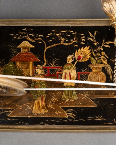 Objets de Curiosité  - Rouet de salon en bronze et vernis Martin, Paris vers 1750