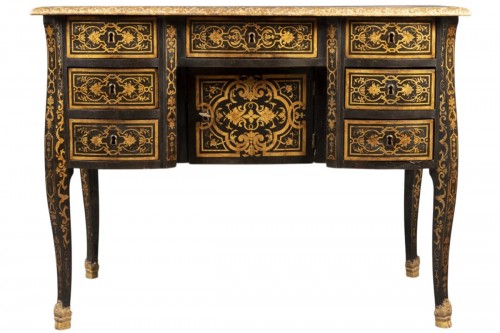 Bureau Mazarin en laque à l’imitation de la marqueterie Boulle , époque Louis XIV
