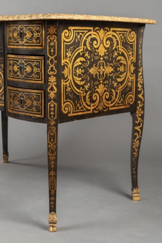 Bureau Mazarin en laque à l’imitation de la marqueterie Boulle , époque Louis XIV - Franck Baptiste Paris