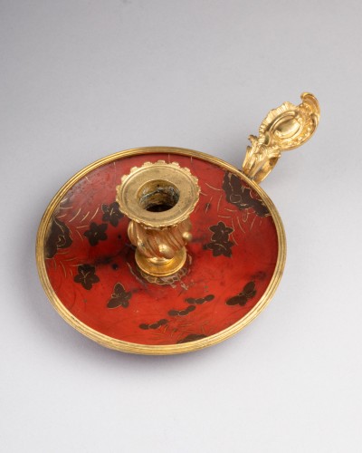 Bougeoir à main en laque et bronze doré, Paris vers 1750 - Franck Baptiste Paris