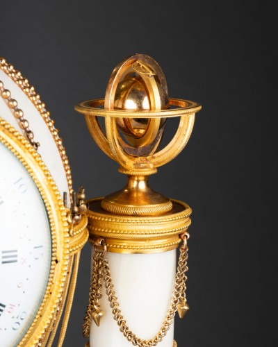 Antiquités - Pendule à la montgolfière, Paris vers 1785