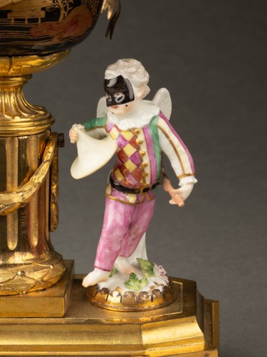 Decorative Objects  - Meissen Porcelain and Japanese Lacquer Potpourri Tray, Circa 1775