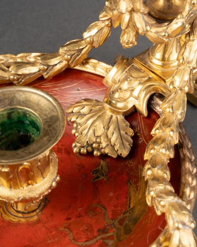 Bronze and lacquer screen candlestick, Paris, circa 1765 - Lighting Style Transition