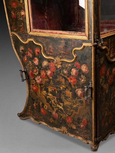 Sedan chair with chinoiserie , Turin circa 1750 - Louis XV