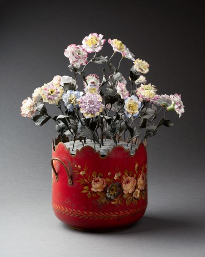 18th century - Cooling stand mounted in a floral arrangement, Paris, Louis XVI period