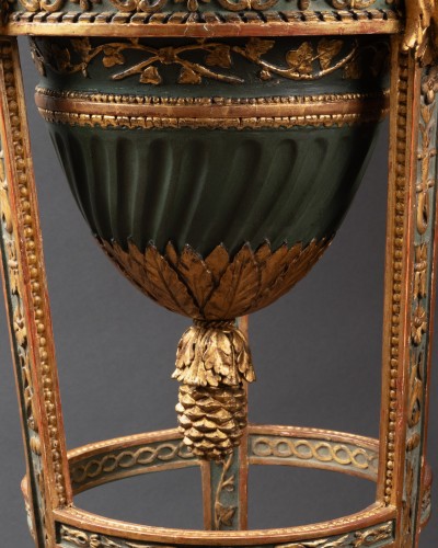 XVIIIe siècle - Jardinière en athénienne laquée et dorée, Piémont vers 1800