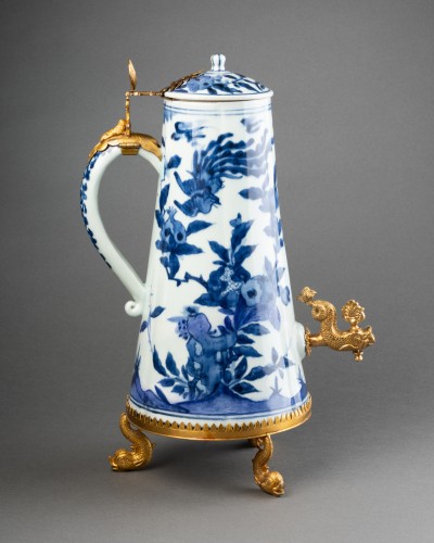 Fontaine à café en porcelaine du Japon vers 1680-1690 - Louis XIV