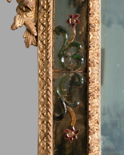 Louis XV - Miroir en bois doré et verres de Murano, Venise vers 1750