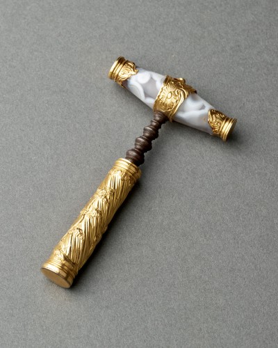 Tire-bouchon en or, vermeil, acier et agate vers 1750 - Franck Baptiste Paris