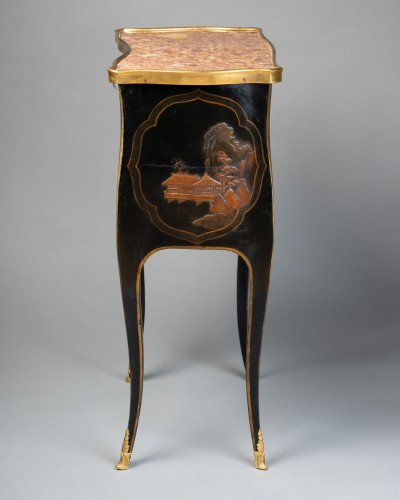 18th century - Lacquer  table by L. Boudin, Paris circa 1760