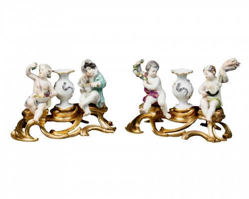 Paire de groupes les 4 saisons de Meissen vers 1750