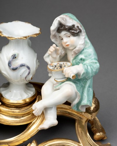 Pair of Meissen "Four Seasons" groups, circa 1750 - Porcelain & Faience Style Louis XV