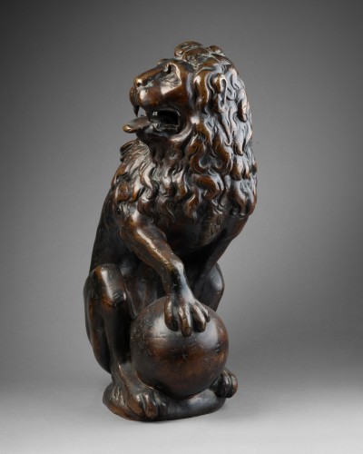 Louis XVI - Lion en bronze provenant de la fontaine de l’Hôtel de ville de Bruxelles