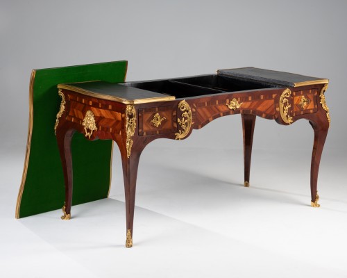 Antiquités - Flat desk convertible into a tric-trac table by Jacques Dubois 1750