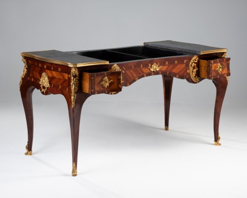 Antiquités - Flat desk convertible into a tric-trac table by Jacques Dubois 1750
