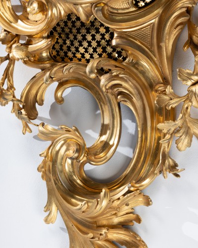 Antiquités - Monumental cartel clock featuring musicians, Paris, Louis XV period, circa 
