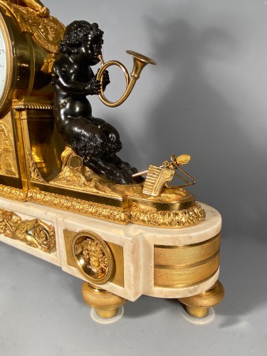 Antiquités - Mantel clock with musical fauns, Thomire circa 1790