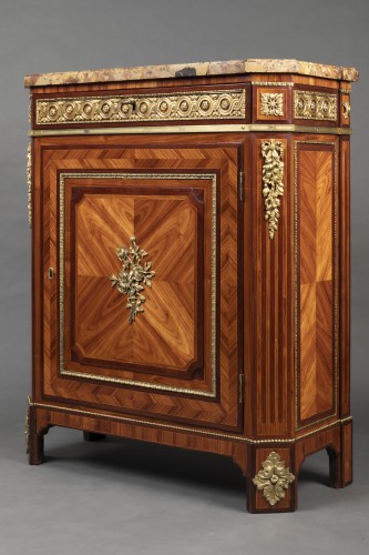 18th century - Sideboard stamped Boischod, Paris around 1780