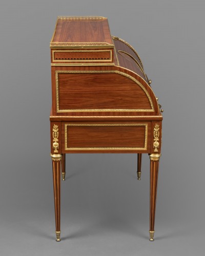 Louis XVI cylinder secretary attributed to F. Bury  - 