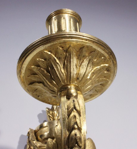 Antiquités - Pair of wall sconces with lion muzzles, Paris circa 1775