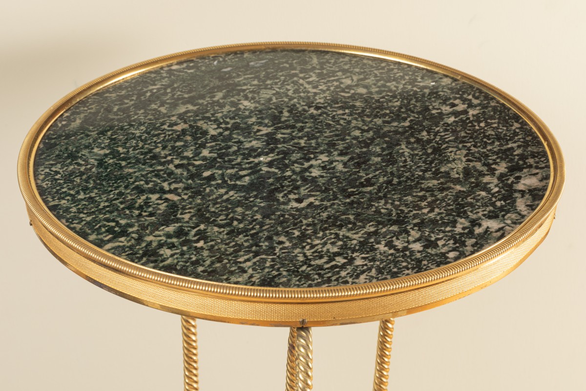 18 Th French Fine Tripod Pedestal Table In Gilded Bronze Ref 88428