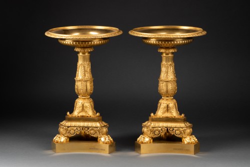 A set of five bronze bowls of a centerpiece by Thomire in Paris, circa 1820 - Lighting Style Empire