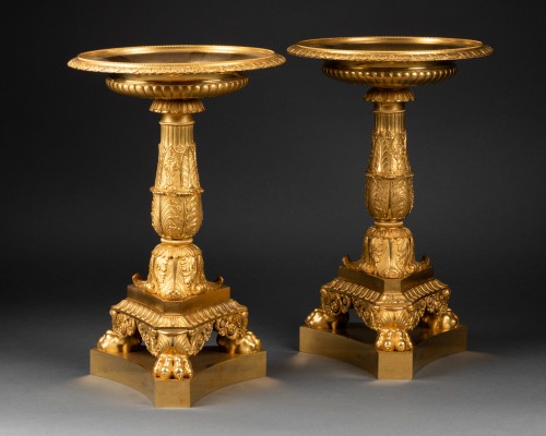 Lighting  - A set of five bronze bowls of a centerpiece by Thomire in Paris, circa 1820