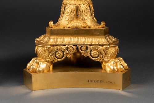 Antiquités - A set of five bronze bowls of a centerpiece by Thomire in Paris, circa 1820