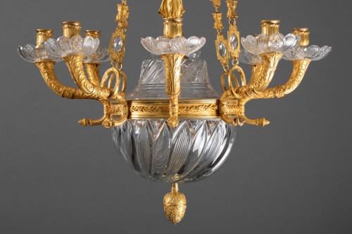 Antiquités - Lustre d’apparat en bronze et cristal, Paris vers 1820