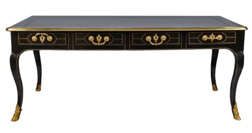 18th Important desk in Boulle marquetry, Paris Regence period