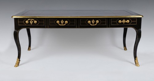 XVIIIe siècle - Bureau plat en marqueterie Boulle, Paris époque Régence