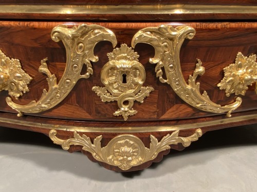 Regency commode with fauna masks by Mondon - French Regence