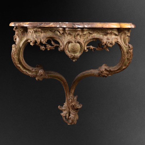 Green lacquered oak wall bracket, Paris circa 1750 - 