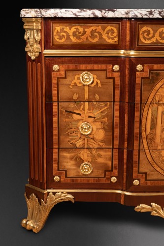 Chest of drawers in marquetry by C. Wolff for J. H. Riesener, Paris  - Louis XVI