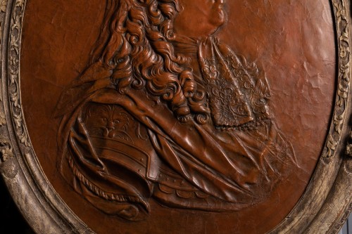 Louis XIV - Embossed leather portrait of Louis XIV circa 1690