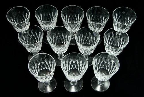 Antiquités - Baccarat – Cut Crystal Service of 61 Pieces, Armagnac Pattern