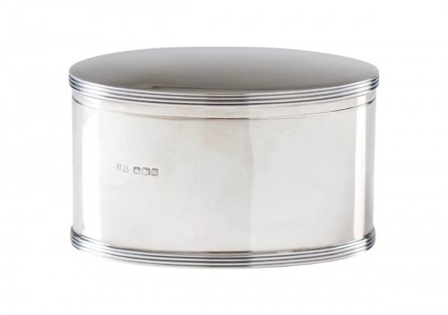 Hamilton & Inches – Royal Warrant Holders – Sterling Silver Tea Caddy, Geor