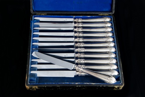 Robert LINZELER – Set of 24 silver knives, blades by J. PIAULT, Paris 19th  - 