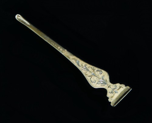Curiosities  - Paris, 1717–1722 – Vermeil Tongue Scraper and Ear Picker, Régence Period