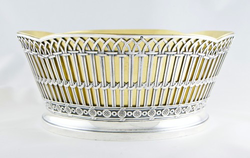 RISLER & CARRÉ – Centre de table jardinière en argent massif à décor de vannerie - 