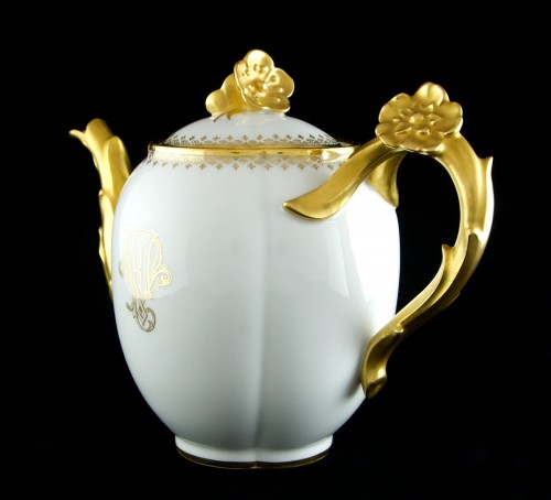 GUÉRIN &amp; Cie Limoges – 27-Piece Gilt Porcelain Tea Coffee Cherry Blossoms - 