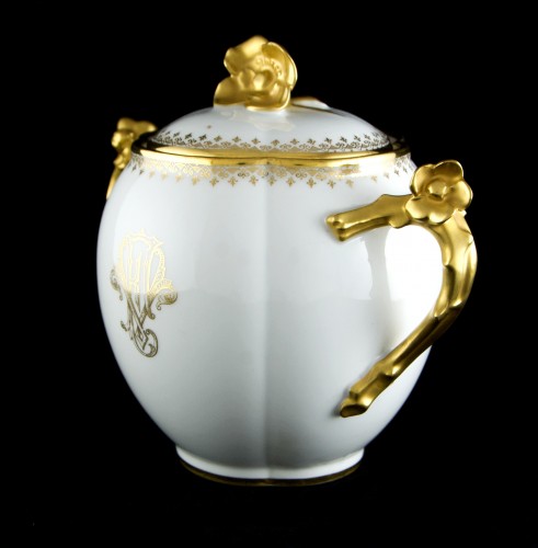 Antiquités - GUÉRIN &amp; Cie Limoges – 27-Piece Gilt Porcelain Tea Coffee Cherry Blossoms