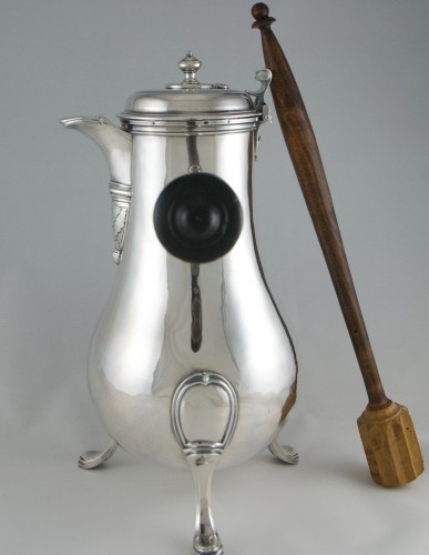 18th century - mportant Louis XV Solid Silver Chocolate Pot by VÉALLE, Paris 1758-1759