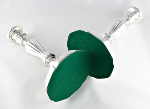  - Puiforcat – Paire de flambeaux en argent massif